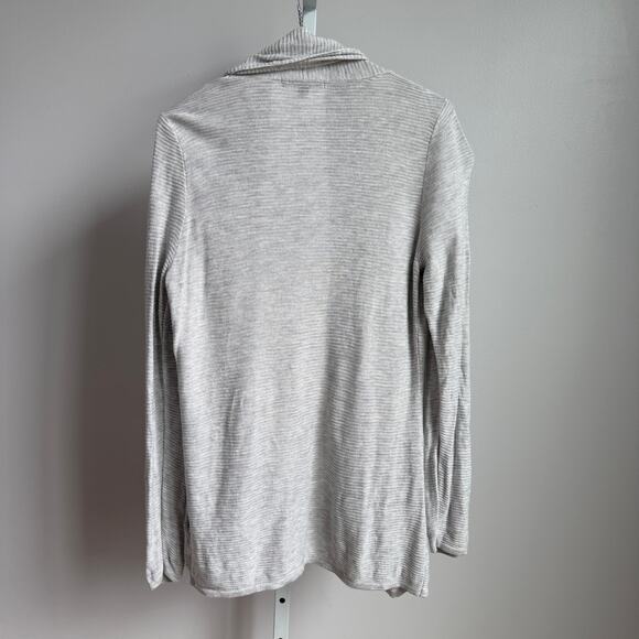 Cyrus sz M gray open cardigan - Picture 6 of 8